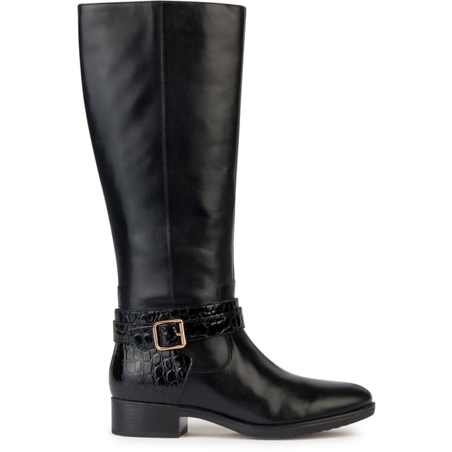 Felicity is a breathable boot for women that  puts a new spin on a classic aesthetic. With a plain-leather upper lifted with attractive detailing and a crocodile-effect printed belt, it will guarantee a mettlesome look that draws all eyes.