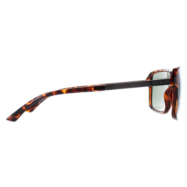 Guess Sunglasses GF5085 52N 58
Genero: Hombre
Color principal: Tostado
Color del marco: Brown
Material del marco: Plastico
color de la lente: Verde
Material de la lente: Plastico
Categoria del filtro: 3
Estilo: Cuadrado
la tecnologia de lentes: No Extra
proteccion: 100% UVA & UVB
anchura de la lente: 58
Altura de la lente: 46
Ancho del puente: 15
ancho de las gafas: 140
longitud de la varilla: 145
bisagra con muelle: No
entrega: Estuche originalsa de gafas original, documentacion, pano de limpieza
Estilo: Llanta completa