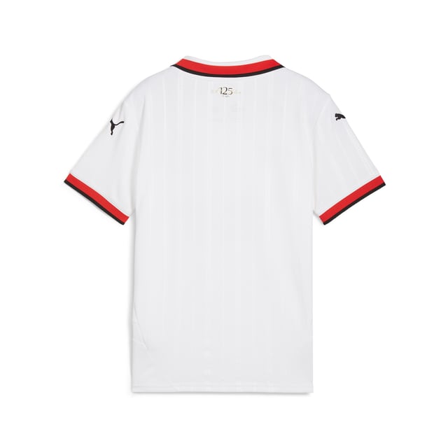 PUMA Boys AC Milan 24/25 Away Jersey PRODUCT STORY: Details make all the difference in the 24/25 AC Milan Away Kit. The classic white away combined with a red-and-black polo collar and monochromatic crest personifies the spirit of success and casual sophistication of a team synonymous with the Beautiful Game. Tonal pinstripe pattern adds a historic touch, honoring AC Milans origins as the Milan Football and Cricket Club. FEATURES & BENEFITS: dryCELL: Performance technology designed to wick moisture from the body and keep you free of sweat during exercise; As part of the RE:FIBRE program, this garment is made of at least 95% recycled material from textile waste and other used materials. DETAILS: Regular fit; 170 gsm, Jacquard; Crew neck; Short sleeves; Official team branding; PUMA Youth: Recommended for older kids between 8 and 16 years. Our model is 154 cm tall and is wearing size 152 RUS.