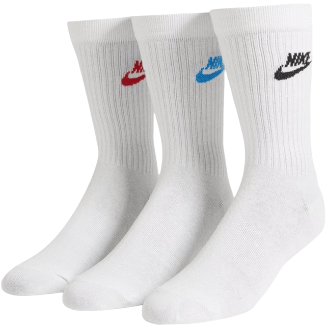 Nike Sportswear Everyday Essential Crew Socks 3 Pairs SOFT SOCKS IN A CREW CUT. The Nike Sportswear Everyday Essential Socks are made with soft, stretchy fabric that moulds to your foot for all-day comfort.