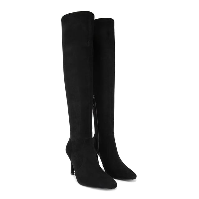This KG Kurt Geiger Sweetie High Leg boot is crafted from a black suedette that reaches the knee. The heel is in a flared style. Heel height: 7cm.