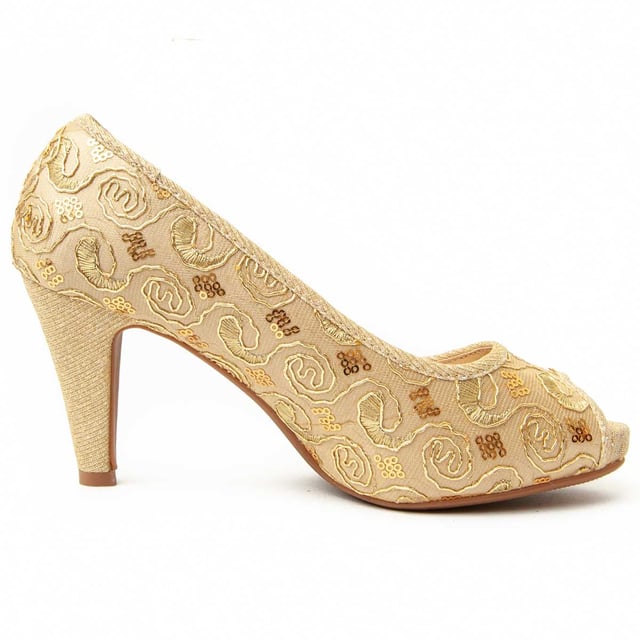 Hakken voor vrouwen. Comfortabele pasvorm. Gefabriceerd door andere merken voor ons merk. Ongeveer 8 cm hak.