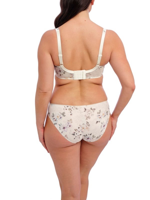 Fantasie Lizbeth Side Support Bra. Underwired full cup bra with a three piece cup design, side support for uplift and forward projection, embroidered top cups and wide wires for additional comfort. Featuring embroidery and bow/charm detail on the centre front. The product is recommended as hand-wash only.