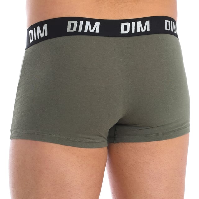Pack de dos bóxers Sport Stretch.
Cinturilla de goma elástica.
Detalle del nombre de la marca bordado consecutivamente, en la cinturilla.
Tejido transpirable.
Frontal anatómico con capacidad de sujetar sin apretar.
Costuras vistas a tono.
 Composición: 96% Algodón, 4% Elastano
 Cuidados:
Lavar a temperatura máx. 40º.
No usar lejía.
No usar secadora.
No planchar.
No lavar en seco.
