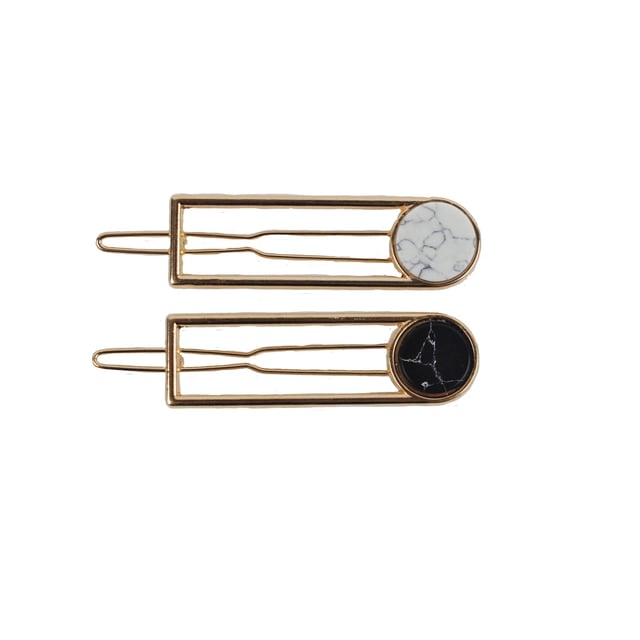 Here at SVNX we’re all about Accessories. We pride ourselves in providing our customers with the latest and on-trend Accessories every season. From Winter essentials such as Gloves, Beanies and Scarves. Backpacks, cross-body bags  for carrying those everyday essentials and Homeware accessories to keep your home just as on trend.

2 PACK
Gold metal
Marble detail