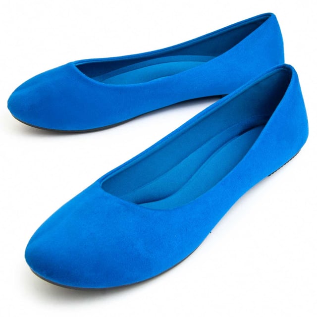 Ballerina for women. Comfortable fit. Padded insole. Non-slip sole. Reinforced stitching. Manufactured by other brands for our brand.