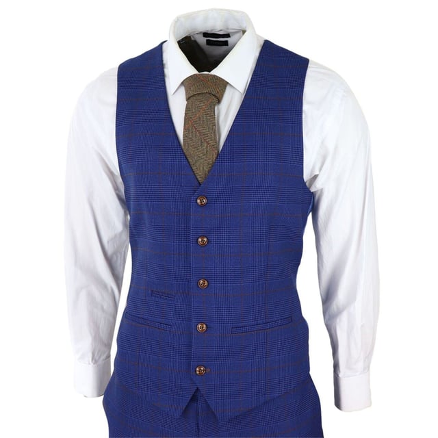 Realza tu estilo con nuestro traje de tres piezas a cuadros azules y marrones para hombre, confeccionado a la perfección para cualquier ocasión. Este conjunto completo incluye un blazer, un chaleco y un pantalón, lo que lo hace ideal para bodas, bailes de graduación, entornos de oficina y fiestas por igual. Este traje, confeccionado con un sofisticado tejido Príncipe de Gales a cuadros azules y marrones, cuenta con un atractivo atemporal con su parte delantera de dos botones y su doble abertura en la espalda. Diseñado por los sastres de Saville Row, ofrece un corte entallado que logra el equilibrio perfecto entre lo ajustado y lo regular. Con su estilo clásico y su impecable confección, este traje irradia confianza y sofisticación. Explora nuestra tienda para encontrar una amplia gama de estilos y colores que se adaptan a tu gusto individual. Puntos destacados del diseño del producto: Tejido Príncipe de Gales clásico a cuadros azules y marrones Ajuste entallado para una silueta elegante Cierre frontal de 2 botones para un aspecto refinado Doble abertura en la espalda para mayor comodidad y estilo Conjunto completo de 3 piezas que incluye blazer, chaleco y pantalones Tallas Talla de chaqueta y pantalón 36R: 36" (pecho) 30" (cintura) 38R: 38" (pecho) 32" (cintura) 40R: 40" (pecho) 34" (cintura) 42R: 42" (pecho) 36" (cintura) 44R: 44" (pecho) 38" (cintura) 46R: 46" (pecho) 40" (cintura) 48R: 48" (pecho) 42" (cintura) 50R: 50" (pecho) 44" (cintura) 52R: 52" (pecho) 46" (cintura) 54R: 54" (pecho) 48" (cintura)