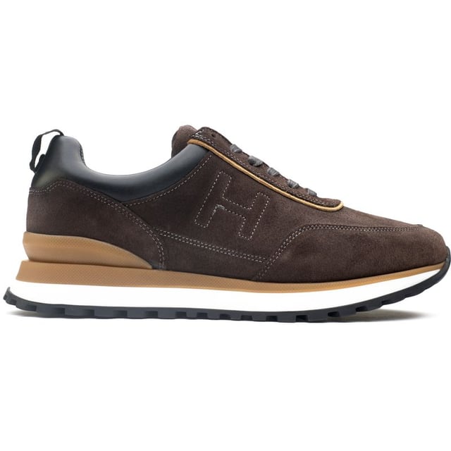Mens brown Hackett London chad active trainers, manufactured with suede and a rubber sole. Featuring: leather detail on the collar, thermoformed removable insole, monogram h stitching on the sides, nylon pull tab and two-tone urban track midsole.