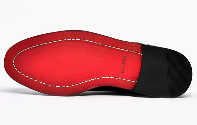 Catesby England are well known for creating 5-star designer boots and shoes. Made from a premium black leather upper the Catesby England Columbia is complemented by stretchy side goring panels, making it easy to just pull these boots on and embark upon your next adventure. This Catesby boot guarantees heritage and style from a boot which has been carefully selected for the best quality leathers with igorous attention to detail during manufacture that meet the very highest of standards. 
 - Premium leather upper
 - Elasticated side gussets
 - Pull on heel tab
 - Durable rubber outsole
 - Catesby branding