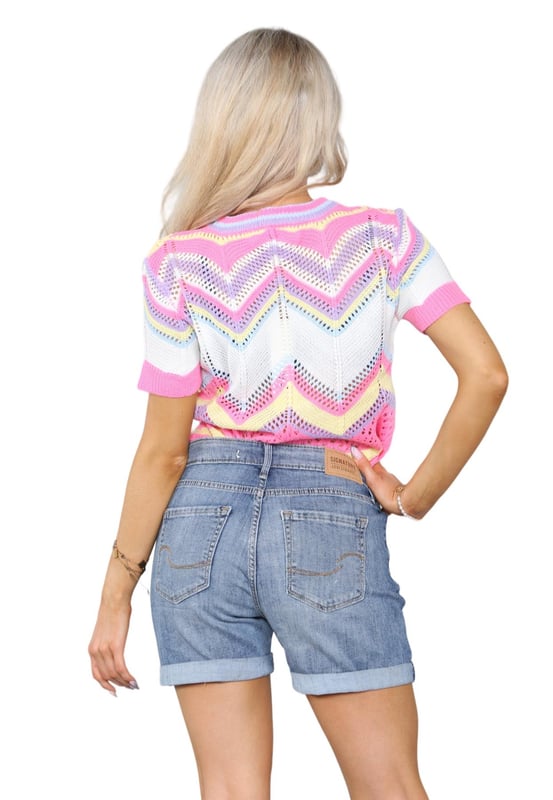 Levi's deals striped shorts
