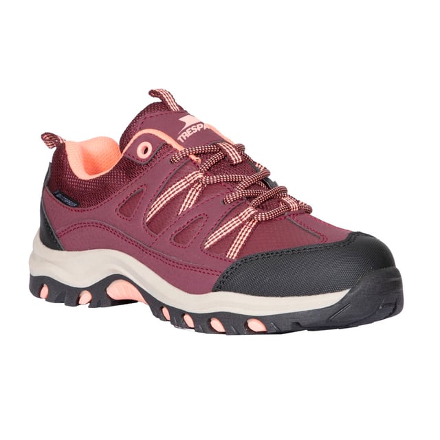 Trespass Boys & Girls Gillon Low Cut II Walking Shoes Walking Low Cut Waterproof & Breathable Membrane. Gussetted Tongue. Protective and Durable Toe and Heel Guard. Ankle Supportive Cushioned Collar and Tongue. Cushioned and Moulded Footbed. Durable Traction Outsole.