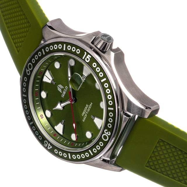 316L roestvrijstalen behuizing van chirurgische kwaliteit; Japans Miyota 2115 quartz uurwerk; Saffiergecoat mineraal kristal; Logo-gegraveerde roestvrijstalen achterkant; Uni-directionele bezel; Geschroefde kroon; Siliconen band; Logo-gegraveerde roestvrijstalen sluiting; Zwitserse Super-LumiNova-wijzers; Zwitserse Super-LumiNova-markeringen; Vergrote datumweergave; 45 mm kastdiameter; 20ATM waterbestendigheid (goedgekeurd voor professioneel diepduiken);