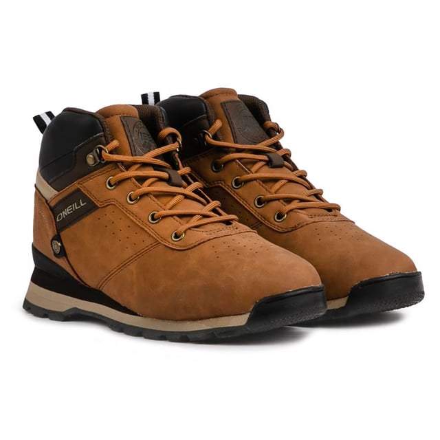 Elegante y detallado. Los botines negros para exteriores O'Neill Grand Teton Mid son un par de botas elegantes y robustas. con una silueta clásica inspirada en el exterior. Consta de parte superior de primera calidad y duradera. Ojales superiores con anilla en D y detalles finos.