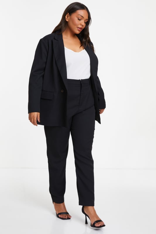 - Plain design - High waisted - Tapered style - Belt loop detail - Model height: 5' 9" - Model wears uk 18 / us 14 / eur 46 - Always check the wash care label - Cool hand wash with mild detergent