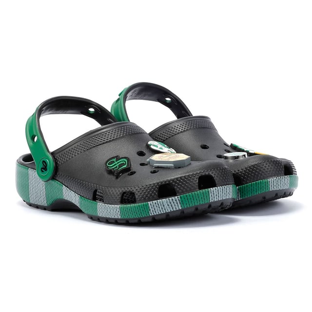 Inspired by Harry Potter’s Slytherin House scarf in green and grey, these Classic Clogs are lightweight, water-friendly, and buoyant. Featuring breathable ventilation ports and pivoting heel straps for a secure fit, they're perfect for fans seeking style and comfort. Customisable exclusive Slytherin-inspired Jibbitz™ charms.