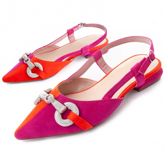 Casual ballerina for women. Padded natural leather insole. Comfortable fit. Non-slip sole. Reinforced stitching. Manufactured by other brands for our brand.