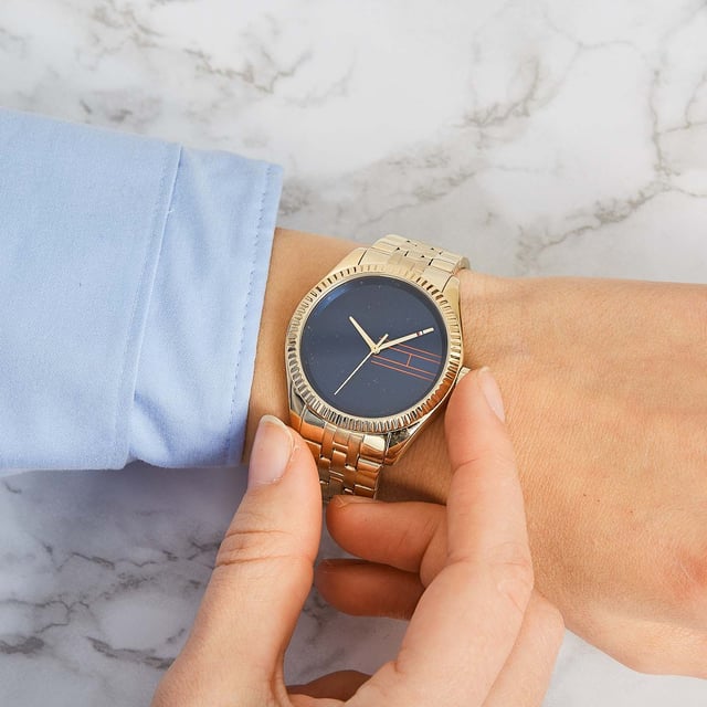 Tommy hilfiger lee watch clearance