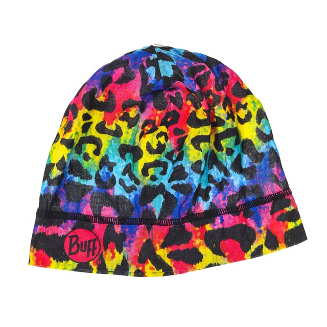 Gorro Microfibra Buff.
Gorro casual, versátil y adaptable a todas tus necesidades.
Complemento ideal para proteger del frio.
Espíritu eco, diseño BUFF y tecnología avanzada para deporte o el día a día.
Con gráficos de la marca.
 Medidas: 24 x 21 cm.
 Composición: 100% Poliéster.
 Cuidados:
Lavar a maquina a 40º máxima temperatura.
No utilizar lejía.
No utilizar plancha.