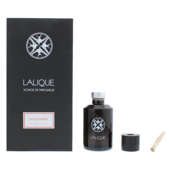 A mysterious root with real and implied powers, ginger feeds the imagination, spices up recipes and adds a refined yet piquant touch to perfumery.