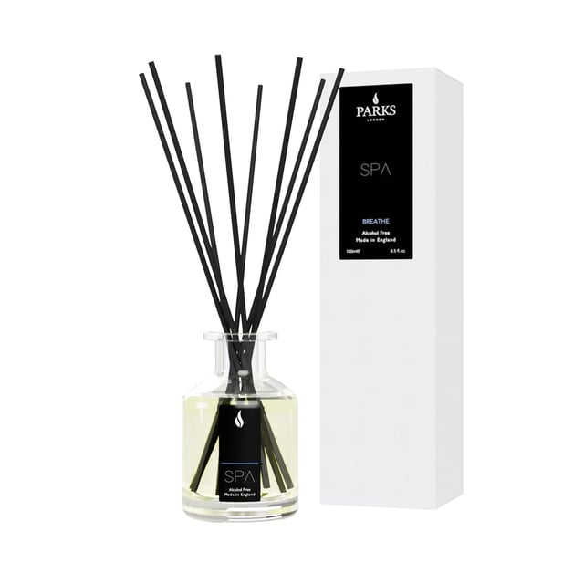 Introducing the Alpine Diffuser, now in a generous 220-ml size. Parks signature diffuser combines the captivating scents of nature with the ability to fill your space with a lasting and soothing fragrance.This elegant diffuser transforms your space with a refreshing, invigorating aroma reminiscent of the Alps in springtime. Imagine the gentle whisper of the wind as it moves through organic grasses and delicate white blossoms, carrying the pure, cleansing scent of wildflowers.A perfect addition to your living room, bedroom, or office, the Alpine Diffuser creates a serene and calming atmosphere. Whether youre looking to set the perfect ambiance for a special occasion or seeking daily tranquility, this diffuser delivers a revitalising sense of timeless beauty.Experience the perfect marriage of technology and nature in the Alpine Diffuser. More than a mere product, this Alpine Diffuser celebrates the art of living. Explore the exhilarating notes of green leaves and pure mountain air with every deep breath as you find your perfect moment of tranquility amidst the refreshing and rejuvenating scents of a tropical paradise.Discover the world of the Alpine Diffuser from Parks, an unforgettable, captivating experience that delivers both exceptional quality and a truly luxurious sensory journey. Parks, the perfect moment of tranquility, delivered directly to your space.