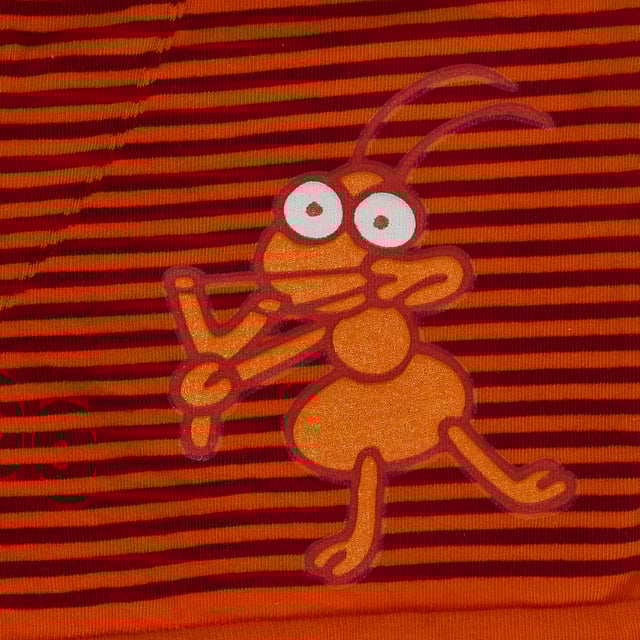 Boxer Kukuxumusu.
 Illustrations of the brand as decoration on the boxer briefs.
 It is a thin, elastic, soft, comfortable and fun boxer! An option to dress inside with a touch of good humor and infect yourself with it all day. The fabric adapts very well to the body so that when you wear it you don't even notice it. The rubber bands and thread with which it is made are ultra soft.
 Elastic waistband with the brand name printed consecutively.
 Matching seams.
 Composition: 85% Cotton, 9% Polyamide, 6% Elastane
 Care:
Care:
 - Machine wash maximum 30ºC.
 - Do not use bleach.
 - Iron at low temperature.
 - Do not use dryer.
 - Do not dry clean.