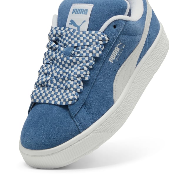 Zapatillas Puma Suede XL Lace para mujer, azules, fabricadas en ante y suela de goma. Presentan: parte superior de ante suave, cuello acolchado y cordones anchos.