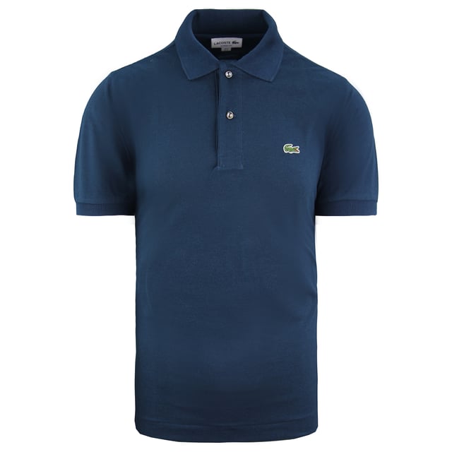 A signature design from the Lacoste wardrobe, this L.12.12 Polo Shirt in cotton petit piqué combines comfort and elegance. A chic, timeless essential, ideal for any occasion. This polo shirt is designed for a relaxed fit. If you are between two sizes, we recommend the smaller size.