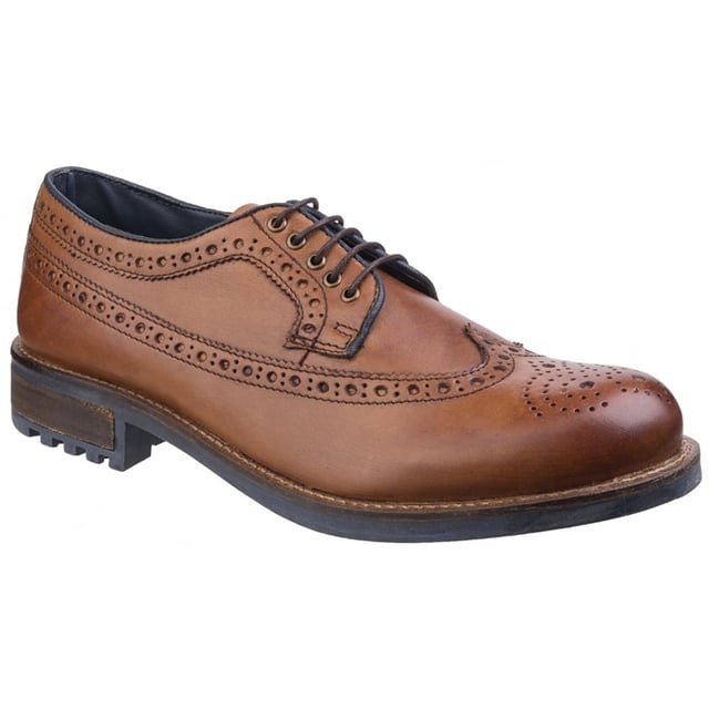Brogue-Schuhe für Herren mit schön gestalteten klassischen Wing-Tip-Brogue-Details und leichter Sohle. Obermaterial Leder. Innensohle aus Textil. Leichte und flexible TPR-Sohle.