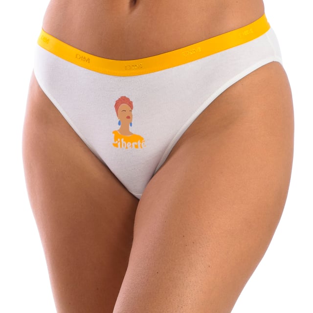 Pack of 5 Panties DIM Cotton Stretch Comfort.
 Rubber waistband.
 Detail of the brand logo embroidered on the waistband.
 Elastic and breathable fabric.
 Tonal interior lining.
 Seams seen in tone.
 The limitless comfort of elastic, soft and extensible cotton.
 The covering and minimalist shape of these women's panties are a basic.
 Made of very soft elastic cotton and with a contrast waistband.
 Eco-responsible initiative.
 Reusable bag.
 Composition: 95% Cotton; 5% Elastane
 Care:
Wash at 40°C.
 Do not use a dryer machine.
 Do not bleach.
 Do not iron