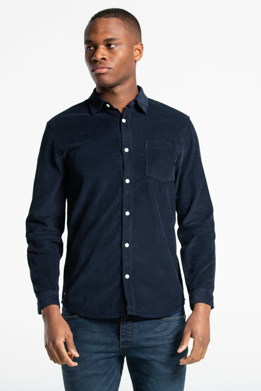 This corduroy, long sleeve shirt from Tokyo Laundry is a wardrobe staple. Features button-down collar, button cuffs, chest pocket and metal Tokyo Laundry logo. Made from cotton fabric to ensure comfortable wear. Other colours available.