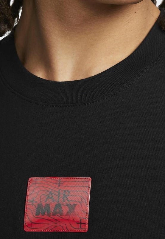 Red nike air max shirt hot sale