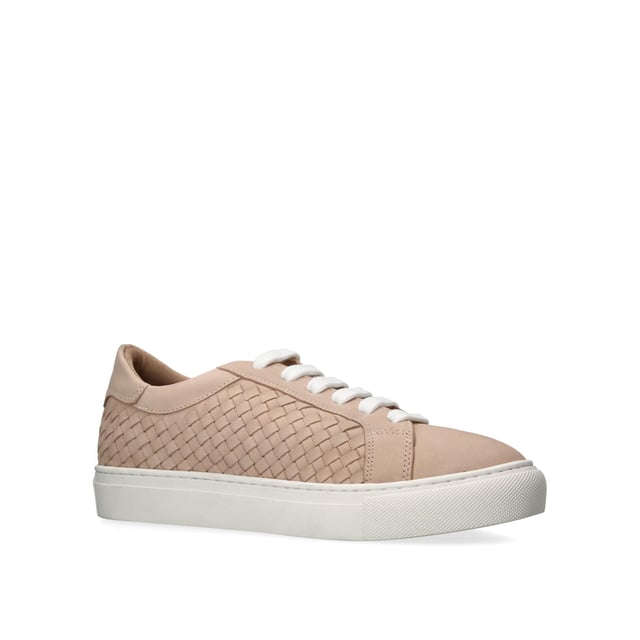 KGL Dulwich Weave from Kurt Geiger London is a low top, lace up trainer with a weave style blush upper.