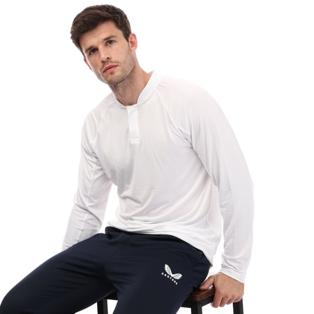 Polo Castore pour homme en blanc.- Col et poignets côtelés.- Manches courtes.- Patte à deux boutons.- Empiècements ergonomiques.- Tissu piqué léger à séchage rapide. - 95 % polyester, 5 % élasthanne.