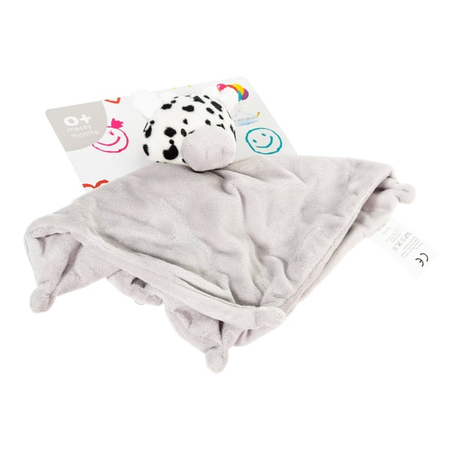 DouDou by Baquita Le Petit Garçon.
 A cuddle companion, exquisitely soft and adorable.
 The materials used are so elegant and soft, they are a visual and tactile pleasure.
 Measures: 24 x 24 cm.
 Composition: 100% cotton
 Care:
- Wash maximum at 40ºC.
 - Do not iron.
 - It is not allowed to use a dryer.
 - Do not use bleach.
 - Does not support dry cleaning.