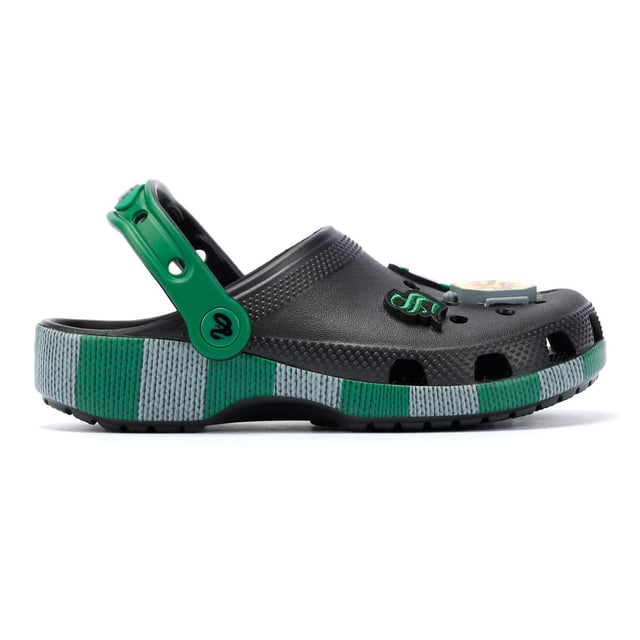 Inspired by Harry Potter’s Slytherin House scarf in green and grey, these Classic Clogs are lightweight, water-friendly, and buoyant. Featuring breathable ventilation ports and pivoting heel straps for a secure fit, they're perfect for fans seeking style and comfort. Customisable exclusive Slytherin-inspired Jibbitz™ charms.
