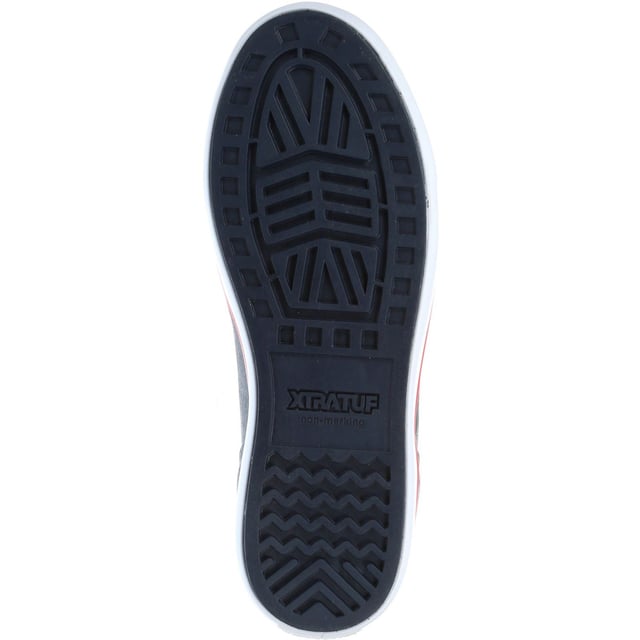 We've created a lightweight design with the same slip-resistant Chevron outsole found in our Legacy boots. The performance ankle deck boot is the perfect boot for any on the water athlete looking for protection with slip-on-and-go styling.