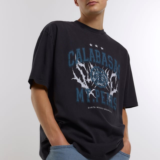 River Island Mens TShirt Black Oversized Fit Calabasas Graphic
