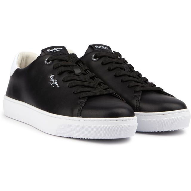 These Court-inspired Streetwear Trainers Camden By Pepe Jeans London Feature Recycled Leather Uppers And Other Premium Materials, A Lace-up Fastening, A Heat-sealed Pepe Jeans Logo On The Sides, Branding On The Contrast Heel, And A Cupsole. Wear This Classic Sneaker On A Laid-back Day Out Or An Evening Around Town.