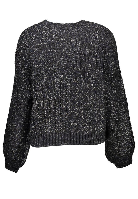 Conjunto de pantalones y jeans de poliéster negro  
Camisa de manga larga con cuello redondo  
Detalles en contraste con logo  
Diseñado para mujeres  
Material: 37% Poliéster 1% Elastano 46% Acrílico 16% Fibra METALIZADA