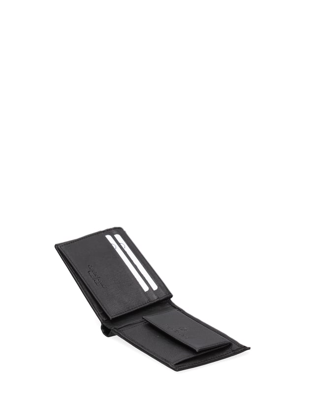 Cartera de hombre. El cierre está ausente. Los bolsillos internos son tarjeteros. Los bolsillos externos están ausentes. Falta la correa para el hombro. Falta el mango. Hay un compartimento interno. El material exterior es 100% Piel Auténtica. Internamente no está forrado. Medidas: 12x9,5x2 cm. Producto de moda