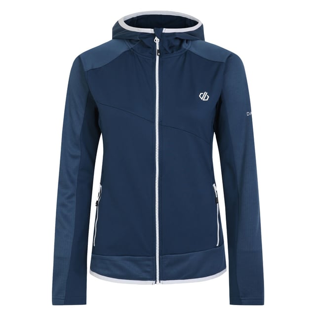 The Dare 2b Traversing Core Stretch. The high-stretch recycled fabric on the walking jacket keeps you moving with ease. Thanks to the brushed-back finish, you'll stay cosy. Finished with UV50+ protection and natural anti-bacterial odour control.