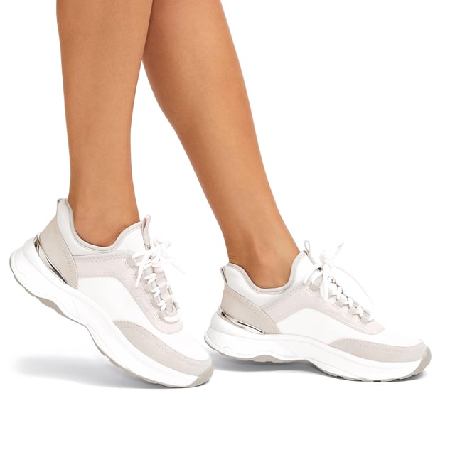 This Carvela Swift Runner trainer features a bone and taupe upper with a snake embossed panel and a metallic eye stay. The front laces up with branded tab at the tongue.