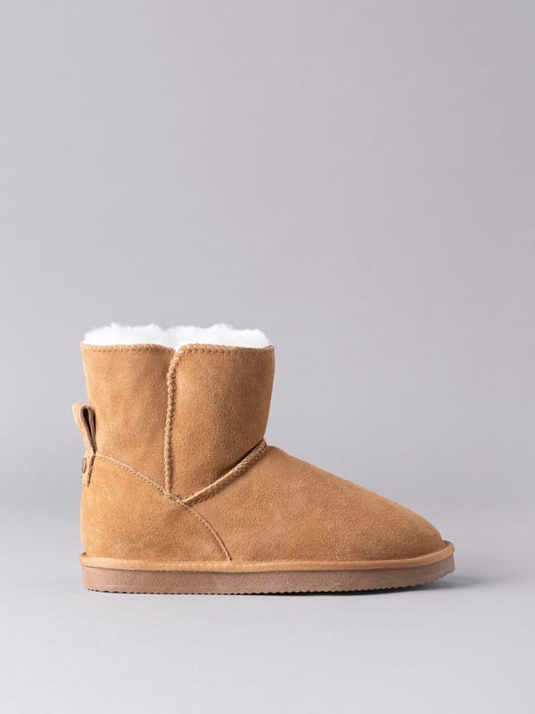 Lamo sheepskin boots uk sales