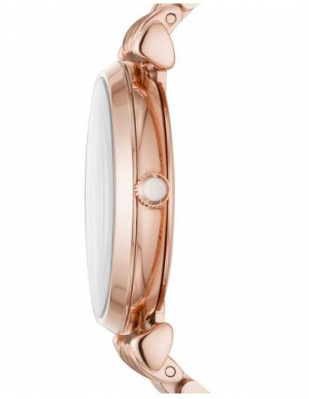 This Emporio Armani Gianni T-bar Analogue Watch for Women is the perfect timepiece to wear or to gift. It's Rose Gold 32 mm Round case combined with the comfortable Rose Gold Stainless steel watch band will ensure you enjoy this stunning timepiece without any compromise. Operated by a high quality Quartz movement and water resistant to 3 bars, your watch will keep ticking. Classic and charming  watch perfect for every lady who likes to be the centre of attention. High quality 19 cm length and 14 mm width Rose Gold Stainless steel strap with a Deployment clasp Case diameter: 32 mm,case thickness: 8 mm, case colour: Rose Gold and dial colour: White