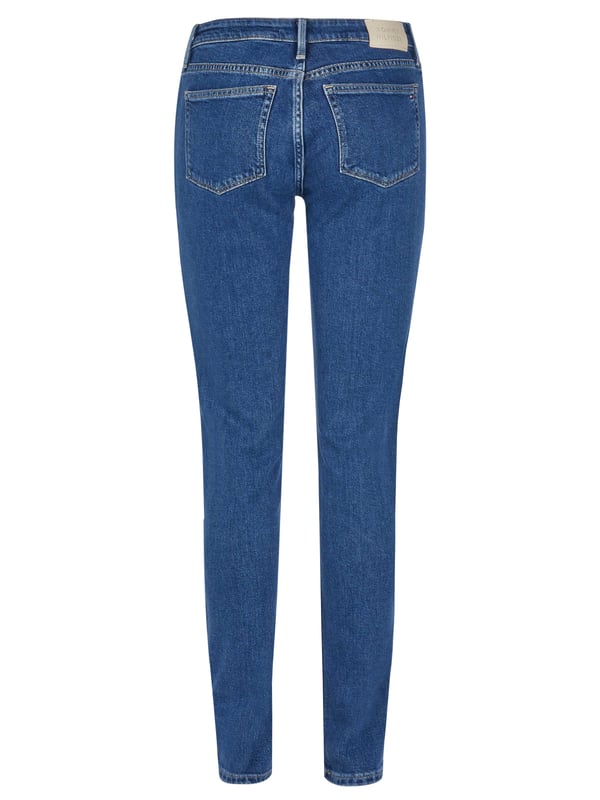 60% Bomull, 39% Lyocell, 1% Elastan; Tommy Hilfiger jeans; Modell: WW0WW30203 1BK; Högkvalitativ bearbetning; 5-ficksmodell; Hög midja, rak skärning; Knapp, dragkedja; Tommy Hilfiger-logotypdetaljer
