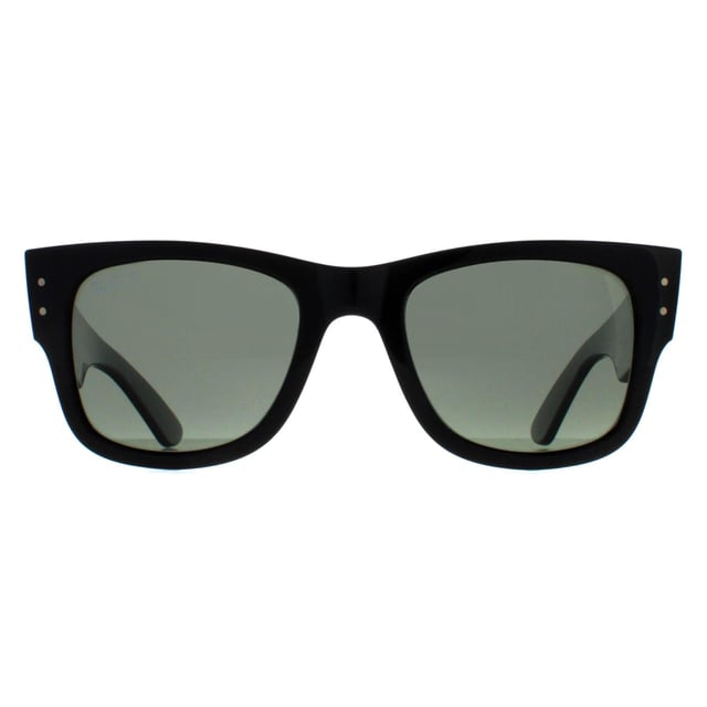 Las gafas de sol Ray-Ban Square Unisex Pulidas Negro Verde Polarizadas RB0840S Mega Wayfarer están fabricadas con precisión y estilo. Estas gafas de sol tienen una montura atrevida y de gran tamaño que irradia confianza y sofisticación. Las líneas limpias y la silueta llamativa ofrecen un diseño progresivo y una protección UV excepcional, manteniendo sus ojos protegidos al tiempo que hace una declaración de moda audaz.