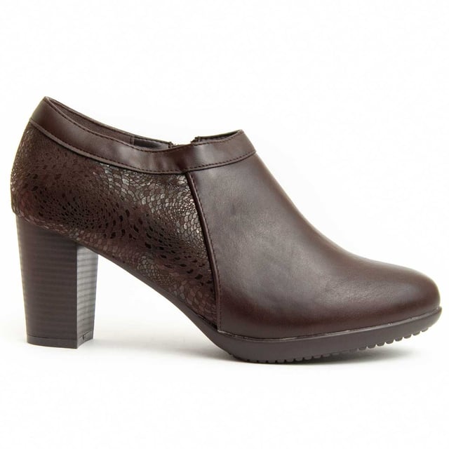 Botines de tacón para mujeres. Ajuste cómodo. Fabricados con materiales veganos. Elaborados por otras marcas para nuestra marca. Medidas aproximadas: tacón de 8 cm, altura del eje de 7 cm y ancho del eje de 11 cm.