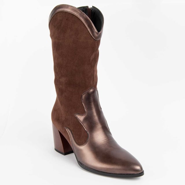 Women's heeled boots. Comfortable fit. Cushioned natural leather insole. Manufactured by other brands for our brand.