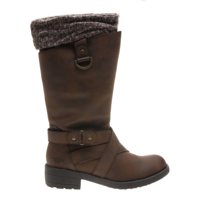 Entregando estilo y sustancia. Las botas Telsa para mujer de Rocket Dog serán tu imprescindible para el invierno. Con cuello forrado de polar y hebillas decorativas. Esta rica bota marrón está rematada con una suela resistente.