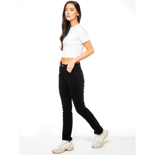 Enzo Womens Straight Leg Denim Jeans. Ausgestattet mit Markenknopf und Nieten mit Button Fly Fastening. Fügen Sie einen neuen Mode-Look in Ihr Leben. Toll zu tragen mit T-Shirt für den täglichen Gebrauch. Bequem und einfach zu tragen.